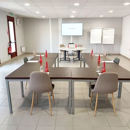 Cerise Sud 3* Carcasona