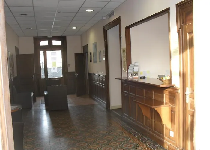 セリーズ シュッド ホテル